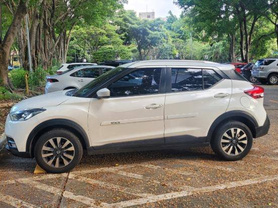 NISSAN KICKS 1.6 16V FLEXSTART SV 4P XTRONIC NISSAN KICKS 1.6 16V FLEXSTART SV 4P XTRONIC